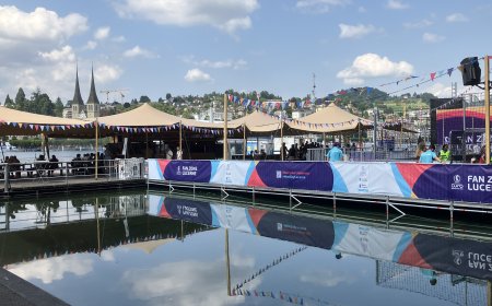 Frauen Fussball 2025